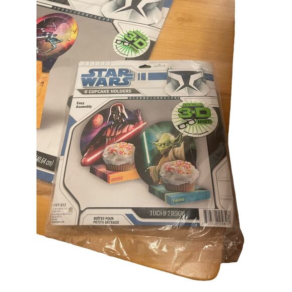 Vintage Star Wars Birthday Party Decor Lot Centerpiece Cupcake Holders NOS - Picture 5 of 7